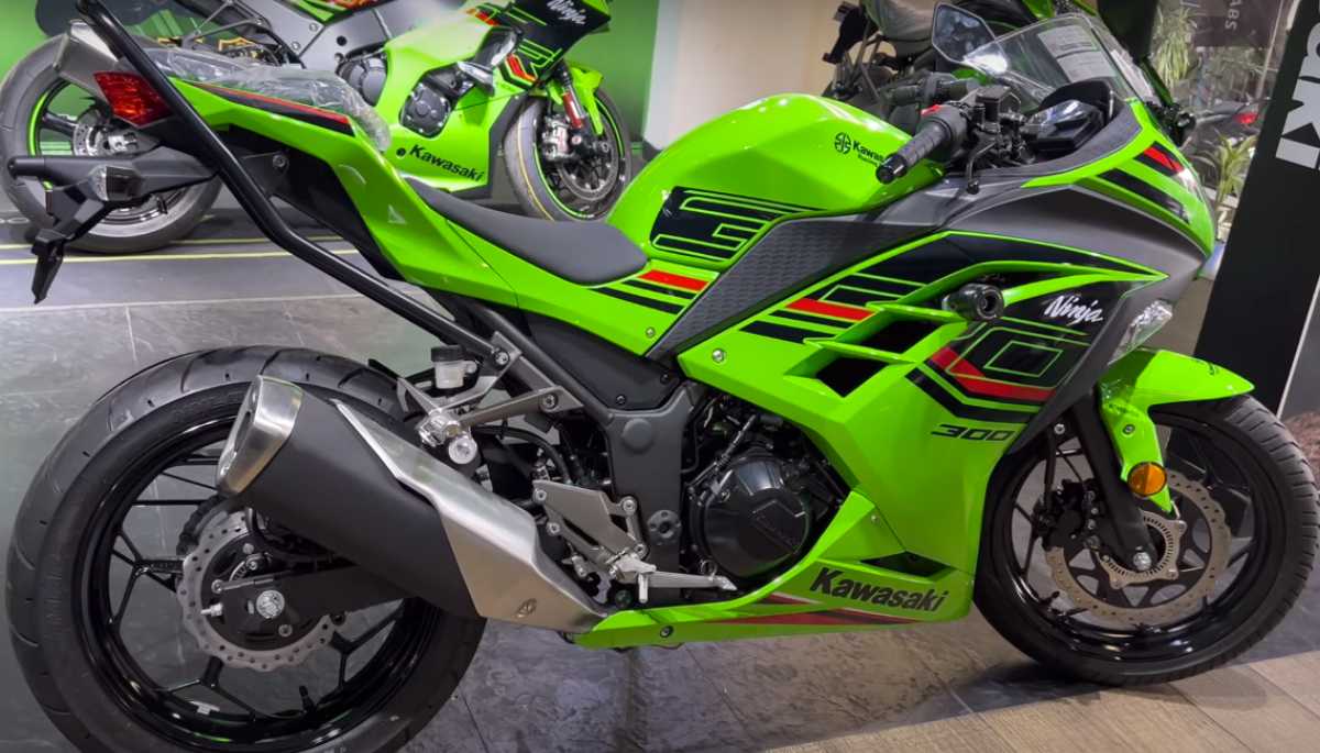 Kawasaki Ninja 300