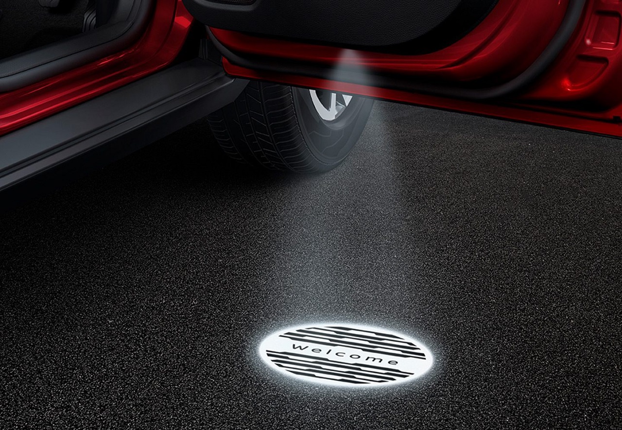 Nissan Magnite Puddle Lamp